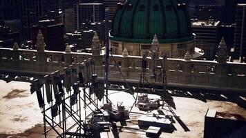 Captured against the backdrop of New Yorks iconic skyline video