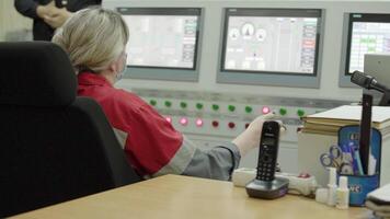 Examination and Management of Control Room Operations Within an Industrial Setting. Stock Clip video