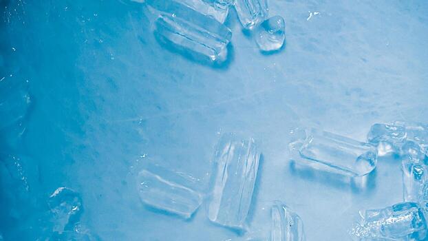 icecubes background,icecubes texture,icecubes wallpaper,ice helps to feel refreshed and cool water from the icecubes helps the water refresh your life and feel good.ice drinks for refreshment business photo