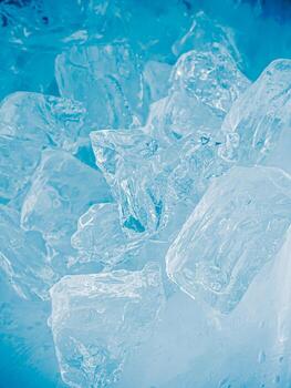 icecubes background,icecubes texture,icecubes wallpaper,ice helps to feel refreshed and cool water from the icecubes helps the water refresh your life and feel good.ice drinks for refreshment business photo