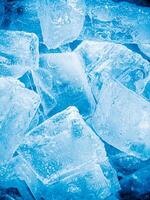 icecubes background,icecubes texture,icecubes wallpaper,ice helps to feel refreshed and cool water from the icecubes helps the water refresh your life and feel good.ice drinks for refreshment business photo