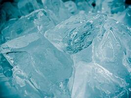 icecubes background,icecubes texture,icecubes wallpaper,ice helps to feel refreshed and cool water from the icecubes helps the water refresh your life and feel good.ice drinks for refreshment business photo