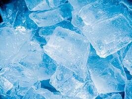 icecubes background,icecubes texture,icecubes wallpaper,ice helps to feel refreshed and cool water from the icecubes helps the water refresh your life and feel good.ice drinks for refreshment business photo