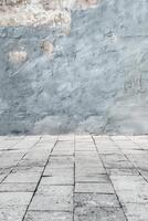 Minimalist wall backdrop featuring a pristine area ideal for inserting captions. photo