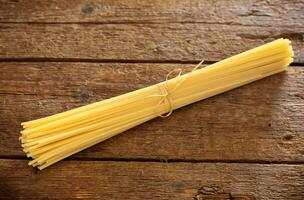 Bundle of spaghetti photo