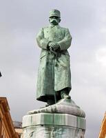 Statue ov Umberto I in Naples photo