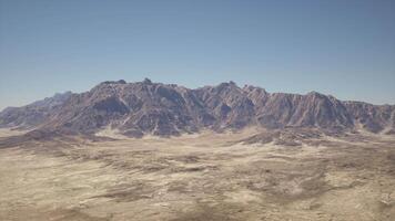A view of a mountain range in the desert video