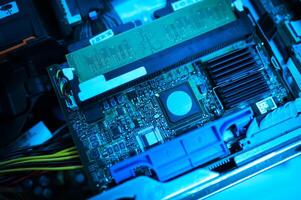server computer should be high performance, stable, able to serve a large photo
