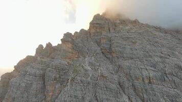 FPV drone flying close to the sharp mountain cliffs. Italy, Dolomites video