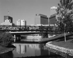 Urban Serenity A Harmonious Blend of Nature and Architecture by the Lake photo