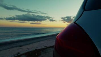 turning on the car's red brake lights video
