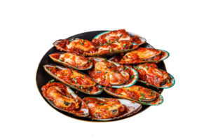 Large green mussels cooked in tomato sauce with garlic, parsley and lemon. White background. Top view png