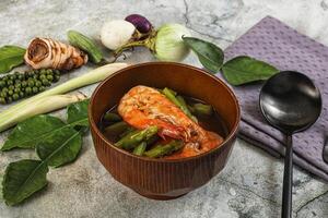Prawn with asparagus and spices photo