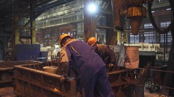 Workers Engaging Collaboratively in a Dynamic Industrial Environment and Setting. Stock Clip video