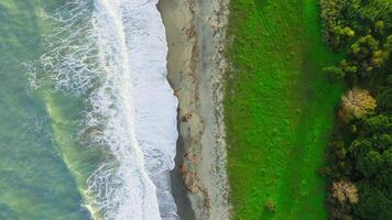Rough Ocean In Puglia With Beach Nature Background Overhead Vertical Relaxing video