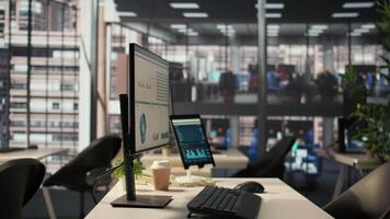 Luxurious business environment used in corporate culture and the industry, office space equipped with professional high tech tools and cubicles. Executive power in a modern company headquarters. video