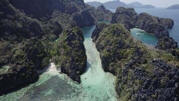 Big lagoon on an island palawan with canoe video