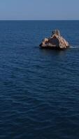 the image moving from the sea towards the island video