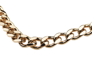 Close-up of Luxurious Gold Chain with Intricate Links and Reflective Surface png