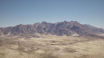 A view of a mountain range in the desert video