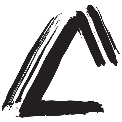 paint brush pattern in the shape of a geometric shape, namely a triangle, for a variety of designs