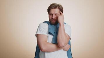 Puzzled clueless uncertain man raising hands in helpless, embarrassed confused by difficult question video