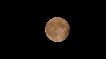 Full moon with clouds 6x speed at 60p video