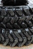 A close up of a tire with a tire tread photo