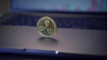Exploring Digital Currency Trends The Rise of Cryptocurrency on Your Laptop Computer video