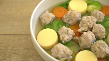 Soup with Cabbage, Tofu Egg and Minced Pork video
