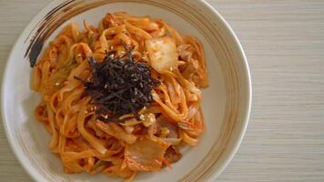 Fried Udon with Kimchi and Pork video