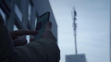 5G Communication Antenna Tower Sending Mobile Phone Data Signal Wireless Transmitting video