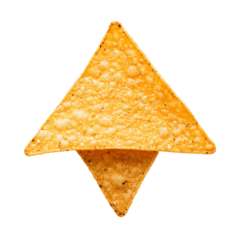 un soltero nacho chip en un transparente fondo, exhibiendo sus único triangular forma y textura para culinario, transparente antecedentes de un soltero nacho chip desde arriba, aislado en un transparente png