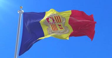andorra bandeira acenando às vento dentro lento com azul céu, ciclo video