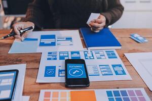 How to design a mobile app photo