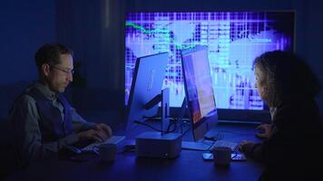 Effective and Collaborative Data Analysis in a Modern and Innovative Workspace Environment video