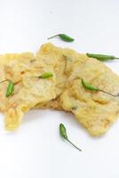 White Transparent Background Mendoan Tempe Mendoan, Transparan background tempe mendoan dengan cabai hijau photo
