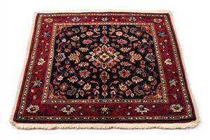 Stunning Red and Black Oriental Rug photo