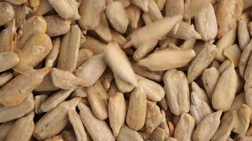 Exploring the benefits of sunflower seeds in your diet video