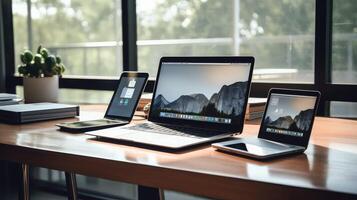 minimalism computers on desk photo
