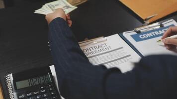 Contracts and business contracts video