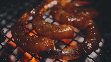 Grilled shrimp on the grill video