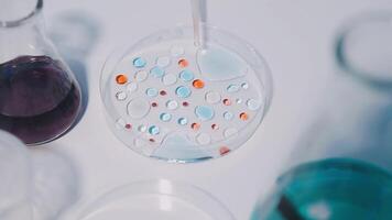 A glassware with liquid in it and a beaker video