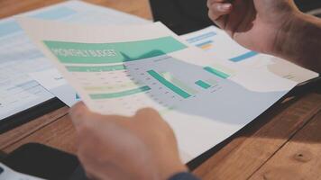 How to use a spreadsheet to manage your business video