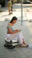Join us for a unique and enjoyable Creative Urban Sketching Session held on a suitcase video