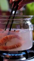 cook shrimp step by step cooking process glass pan video