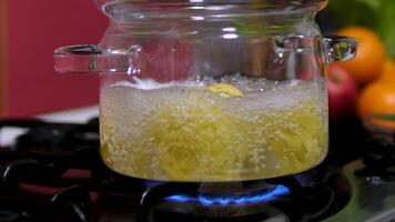 pasta nests Cooking process Step by step Water boils in a saucepan as nests of thin pasta are added to cook delicate spaghetti. Thin spaghetti noodles in the shape of a nest. instant noodles video