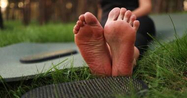 Standing on nails, Enjoy a peaceful and relaxing pose, your bare feet lie comfortably on the mat video