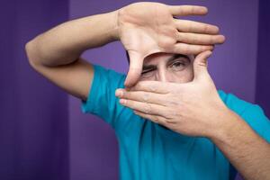 The Creative Framing Gesture in Photography An Engaging Artistic Expression of Emotion and Style photo