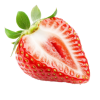 Hälfte von ein frisch Erdbeere mit beschwingt rot Farbe und Grün Blätter isoliert auf ein sauber transparent Hintergrund, Hälfte von Erdbeere isoliert auf transparent Hintergrund png
